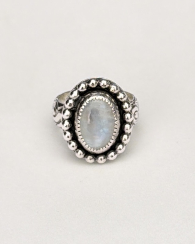 Rainbow Moonstone Ring in Sterling Silver (size US 7)
